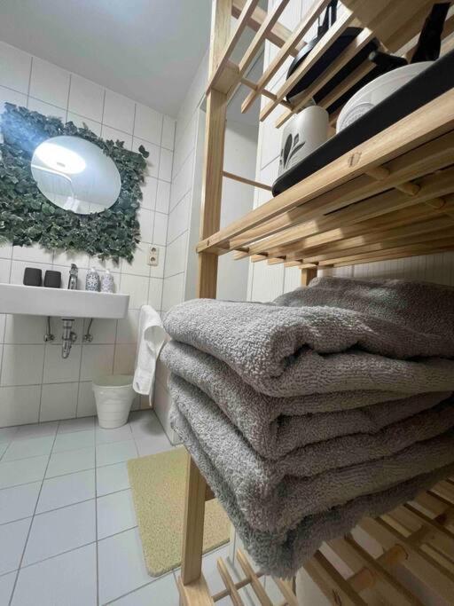 Modernes Apartment Mit 75Qm Mit Balkon & Aussicht Aachen Kültér fotó